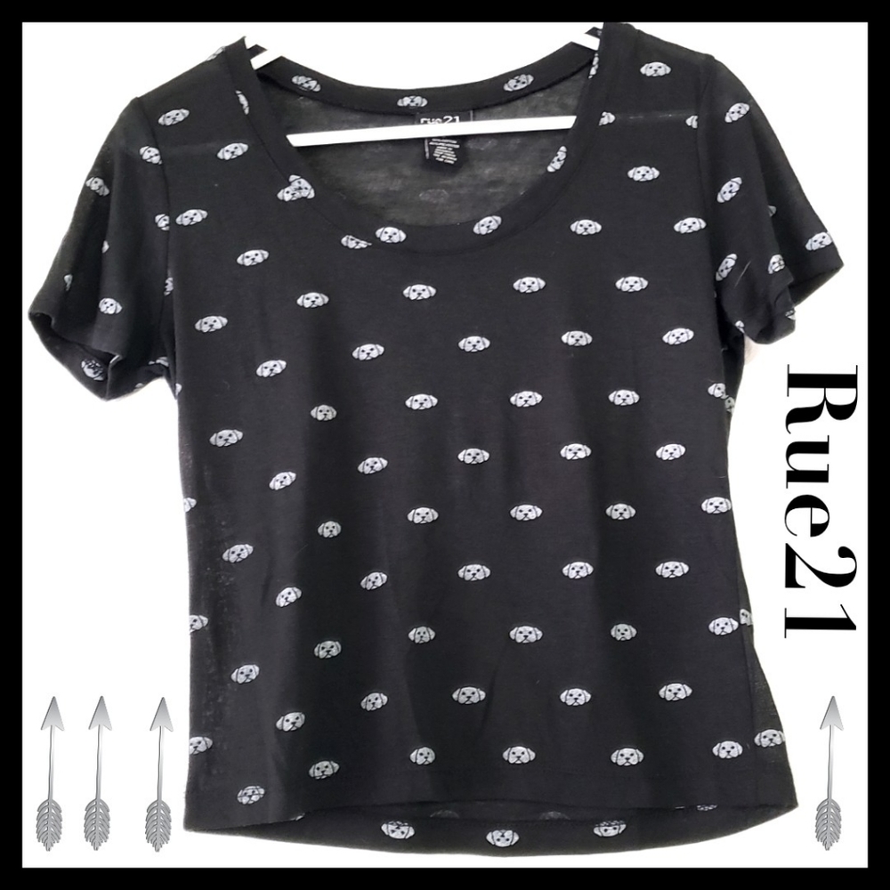 ♥️ $  (3/$15) Rue21: Size:L/Black Crop Top with White Dog Print